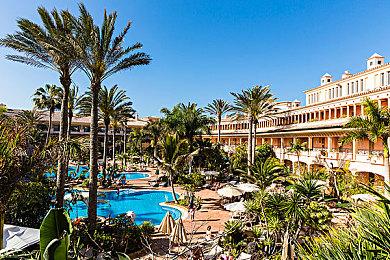 KK对战平台新图推荐  “源神”少女次元生存，百变英雄暴走进化！